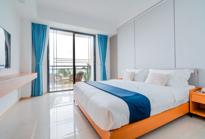 Deluxe Seaview